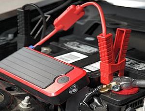Najboljši avtomobilski polnilec - Berkut, Jump Starter ali Autostart?