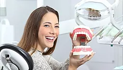 10 מרפאות תותבות שיניים הטובות ביותר במוסקבה