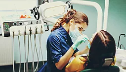 10 beste tannklinikker i Minsk