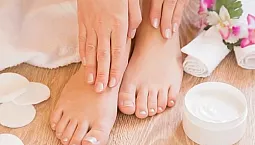 20 geriausių pėdų kremų