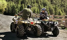 Top 10 sfaturi pentru alegerea unui ATV pentru vânătoare și pescuit