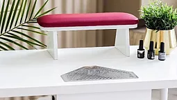 10 parasta pöytään rakennettua manikyyri-imuria