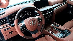 5 bästa bilstudior i Moskva