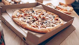 10 geriausių picų pristatymo Krasnojarske