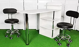 5 pinakamahusay na mga talahanayan ng manicure