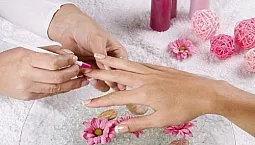 5 parasta manikyyristudiota Nižni Novgorodissa