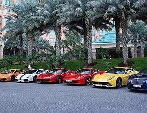 Las 5 principales empresas de entrega de automóviles de los Emiratos Árabes Unidos